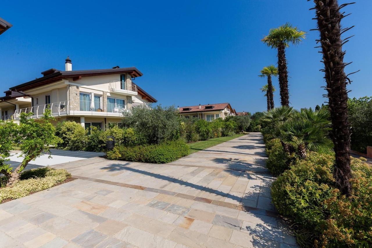 Apartment Blue Laguna Sirmione Exterior photo